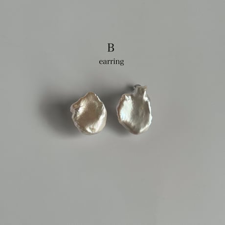 "Aquw"  -  pierce / earring