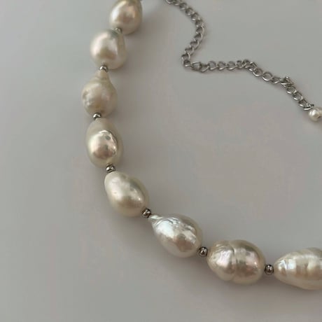 big pearl  necklace  - 03