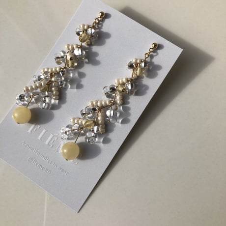 つぶつぶ実のロングピアス/イヤリング/サージカルステンレス