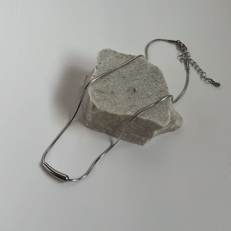 drop snake necklace