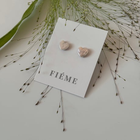 Amie - white