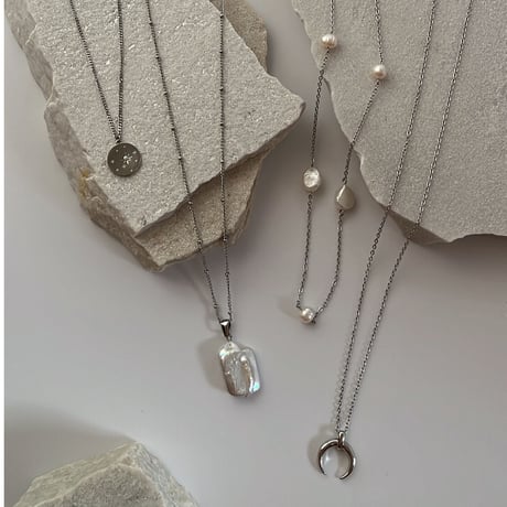 ［silver］moon  necklace