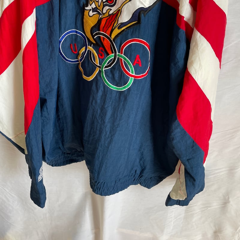 オリンピック日本代表選手団エンブレムジャケット&タオル ASICSが日本代表選手団オフィシャルスポーツウェア「ポディウム