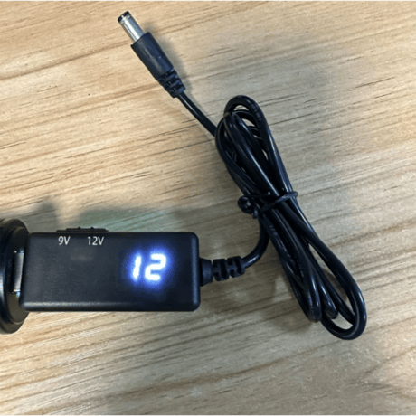 USB 5V から DC 9V/12V の出力が切り替え可能な充電ケーブル、ギターエフェクトペダル充電USBケーブル、センターマイナス（-）、最大電流1A