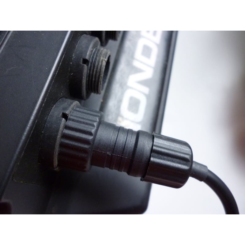 QC-12HDX] HONDEX/ホンデックス製ポータブル魚探専用 USB QCトリガーケ