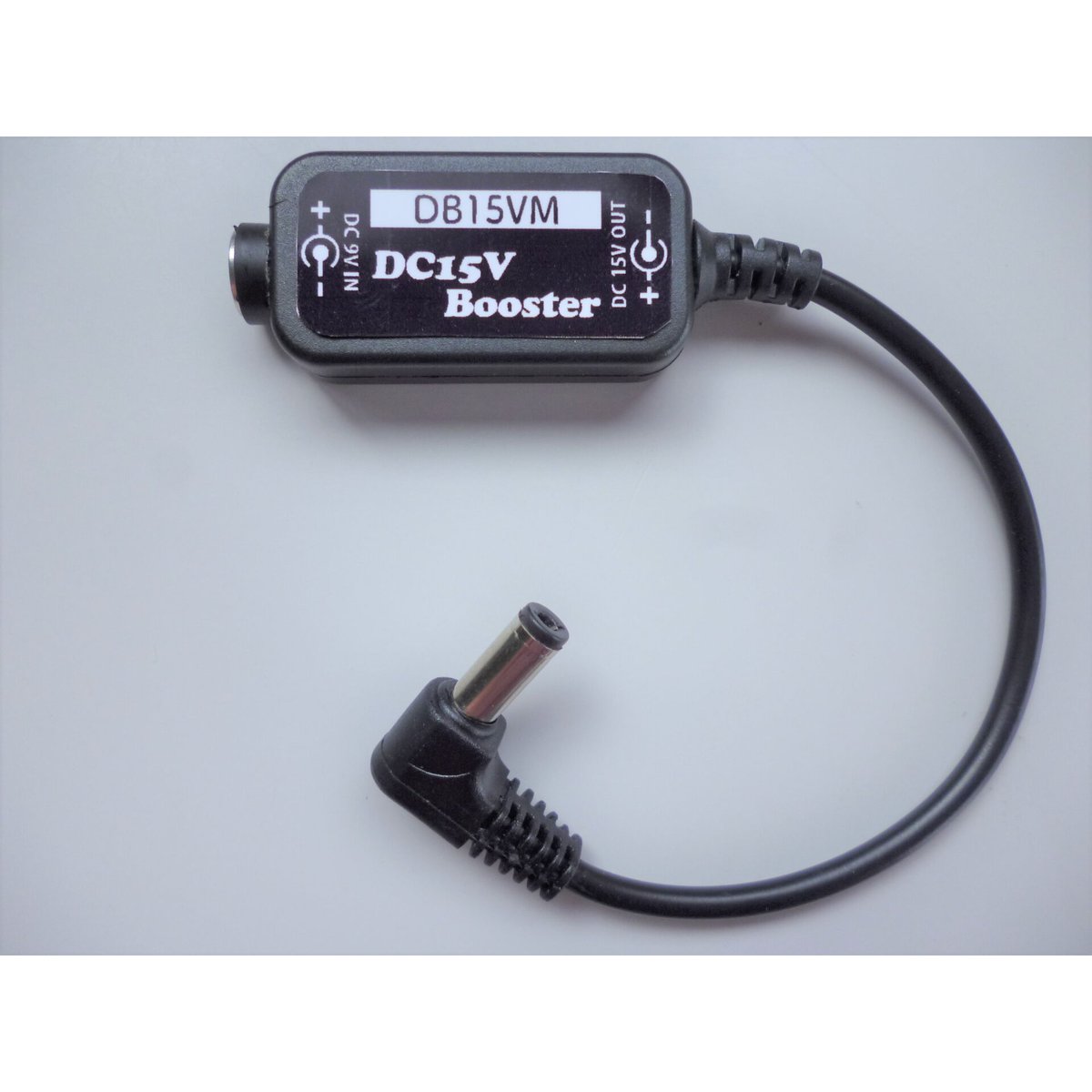 DB15VM] エフェクター用 DC Booster 9V DC電圧を 15V に昇圧する電