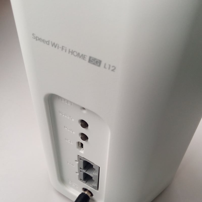 UQ Speed Wi-Fi HOME 5G L12 / SoftBank Air ターミナル UQ Speed Wi-Fi HOME 5G L12 / SoftBank Air ターミナル
