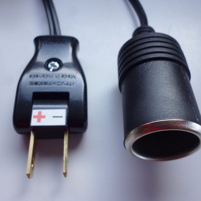 12V/24V兼用！普通車から大型トラックまで幅広く使える♪☆シガーソケット