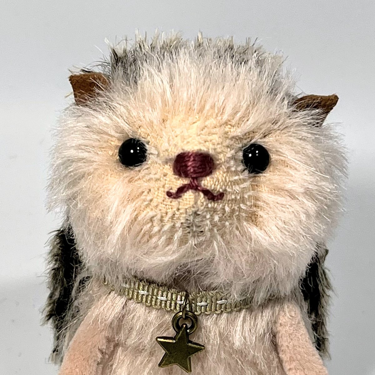 ハリネズミ☆チャコール-ピンク#340 | くまきちすとあ本店