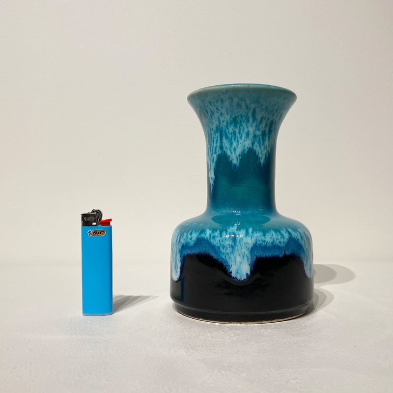 Fat Lava 青色の花瓶 青色の装飾陶器 fat lava 花瓶 フラワーベース