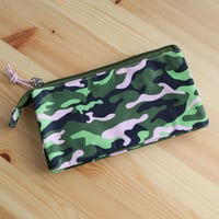 TRIPLE HOLDALL PINK JUNGLE MR