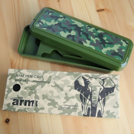 ゆ*か様 ブラックラビット（メルト/グリーン・ミリタリー） GU公式 | シャーリングショルダーバッグ+E