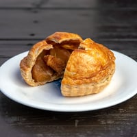 ”まぼろし”の八ヶ岳の葉とらず林檎「アップルパイ」（6個入り）