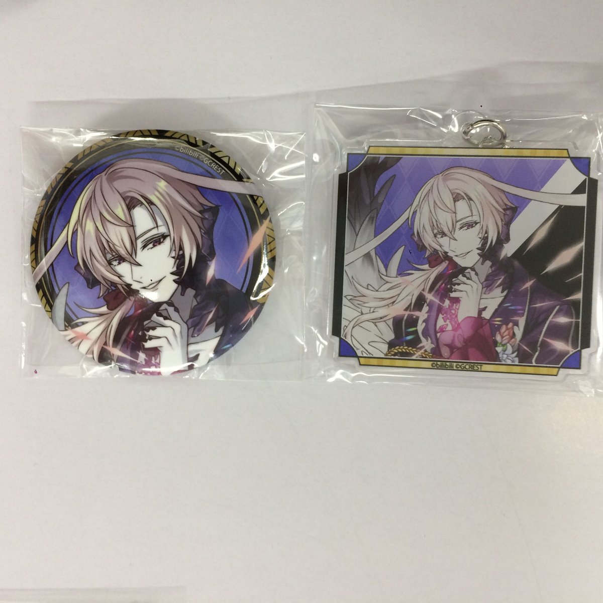 夢職人と忘れじの黒い妖精 リーベ 缶バッジ＆アクリルキーホルダー 