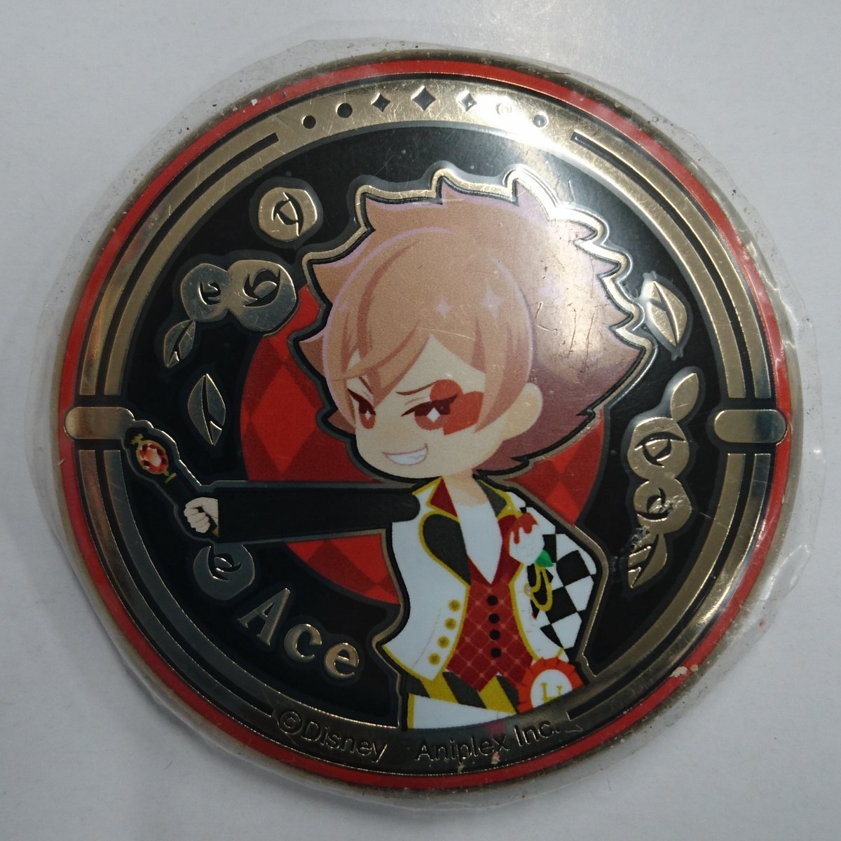 ツイステッドワンダーランド レリーフメタル缶バッジコレクション (寮