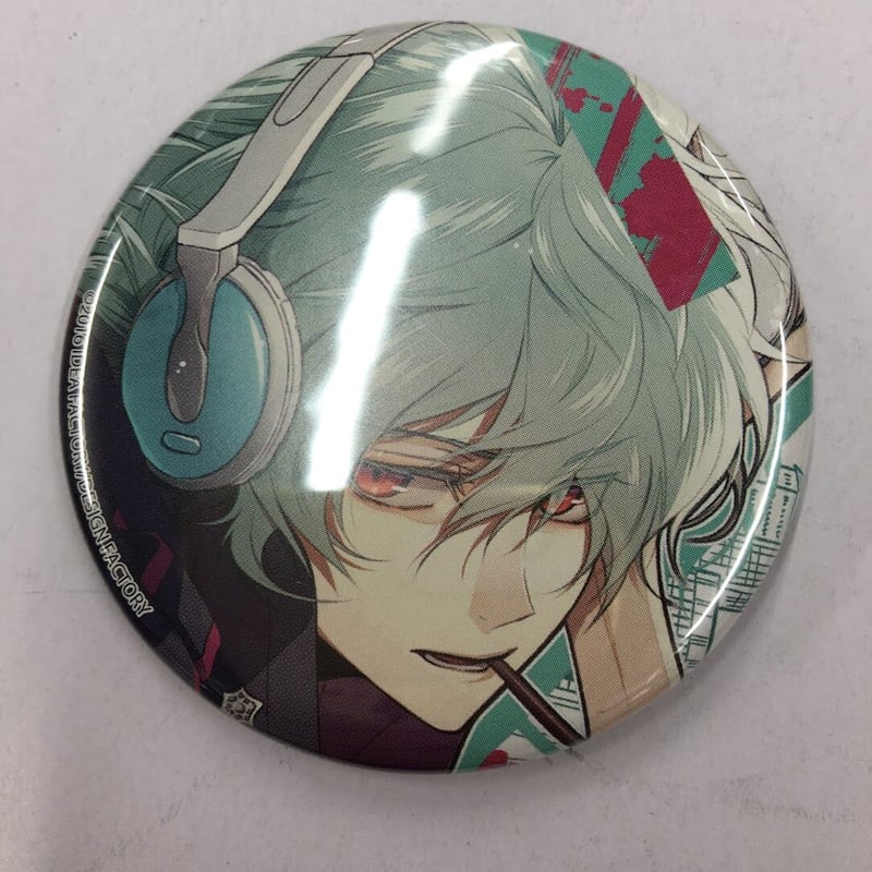 カラマリ尊缶バッジ