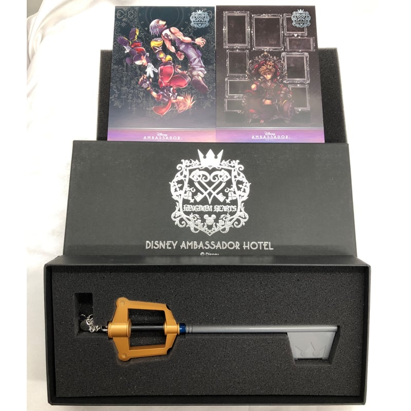アンバサダーホテル　キングダムハーツルーム　キーブレード　ルームキー キーブレード”で客室の扉が開く！ディズニーアンバサダーホテル