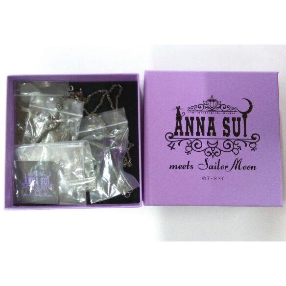 セーラームーン ANNA SUI （アナスイ）コラボ 2017 時空の鍵ペンダント
