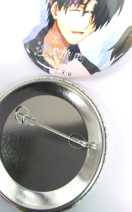 サビ有、表面凹凸有】劇場版 空の境界 両儀式 黒桐幹也 57mm缶バッジ