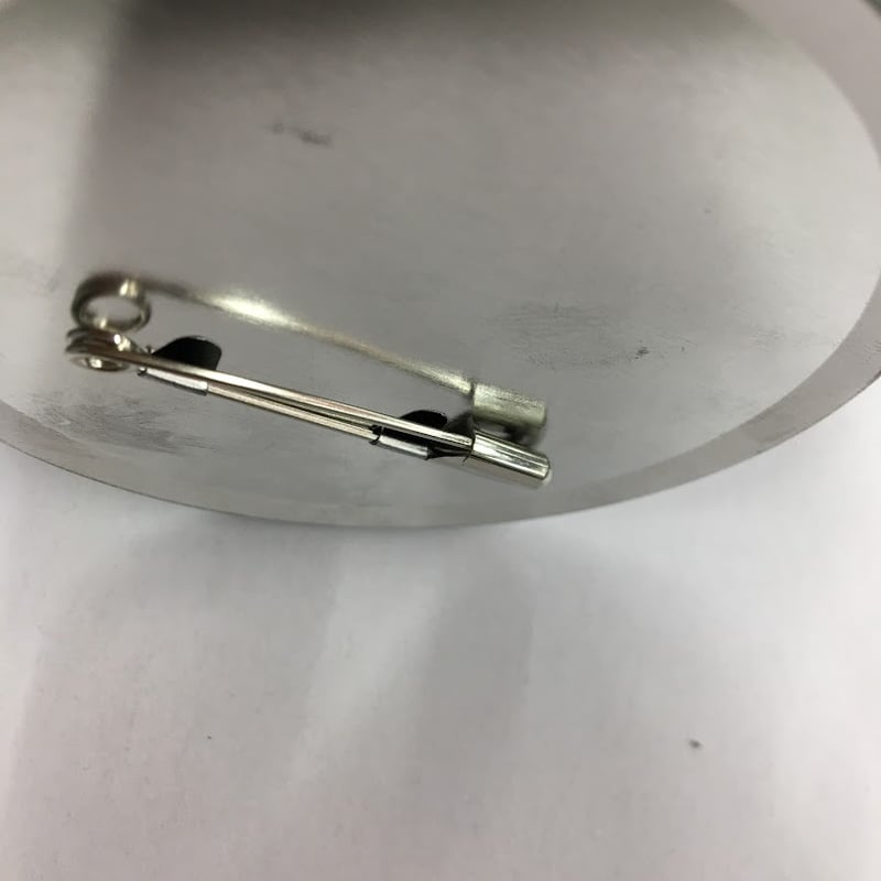 イタミ・裏面サビ有】DIABOLIK LOVERS 逆巻カナト 缶バッジ | K