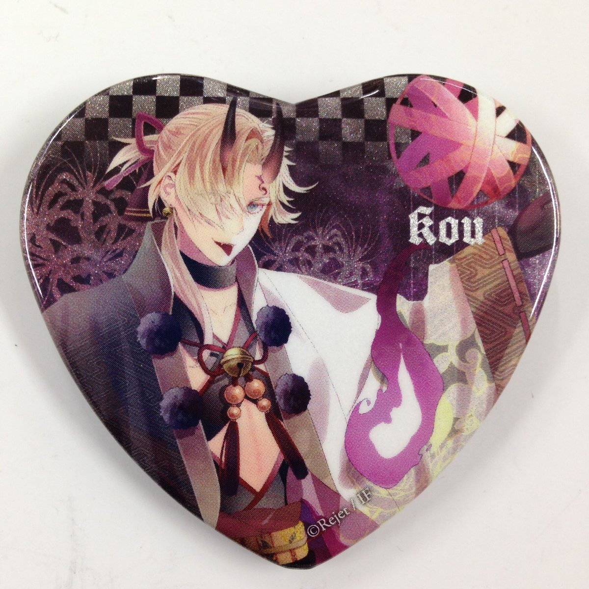 DIABOLIK LOVERS 逆巻シュウ　ホロ　缶バッジ DIABOLIK LOVERS ディアラバ 逆巻シュウ ホロ缶バッジ - メルカリ