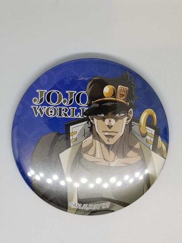 ジョジョの奇妙な冒険 空条承太郎 75mm缶バッジ（ランダム） | K-BOOKS