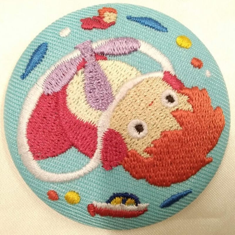 ジブリ】ポニョ 刺繍ブローチ | K-BOOKS 池袋 2次元グッズ通販