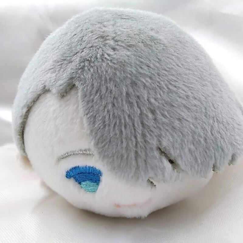 ユーリ!!!on ICE】ヴィクトル もちもちマスコット | K-BOOKS 池袋 2