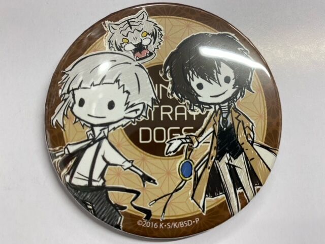 朝霧カフカ/春河35『文豪ストレイドッグス』 65mm 缶バッジ 太宰治