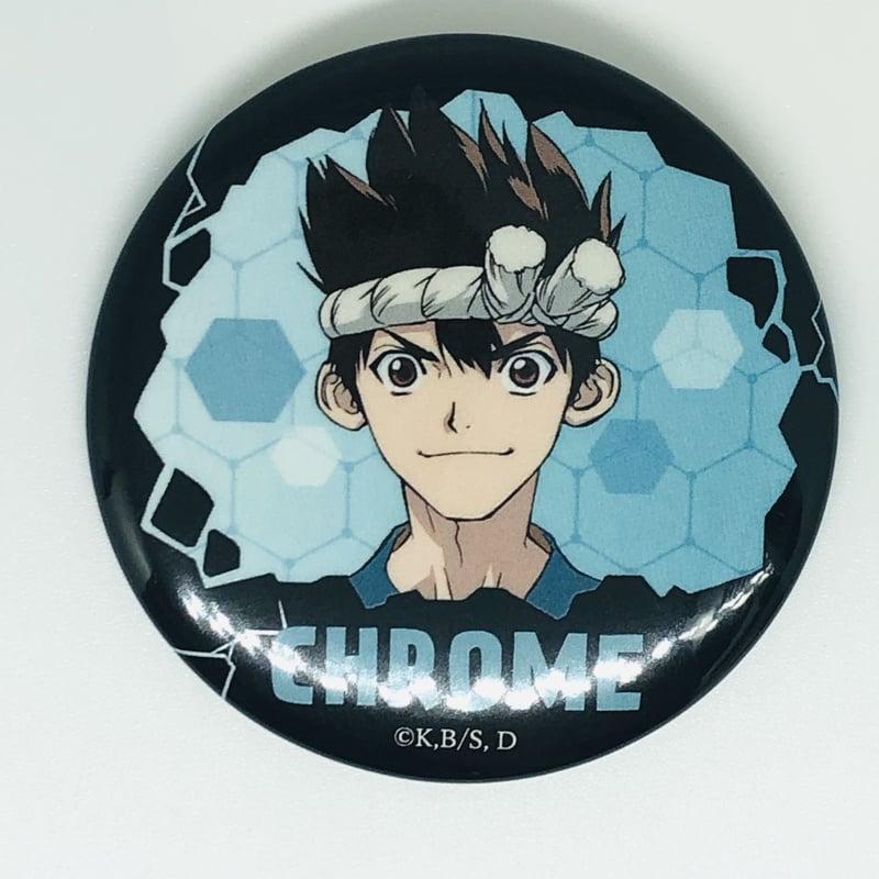 Dr.STONE クロム 缶バッジ | K-BOOKS 池袋 2次元グッズ通販