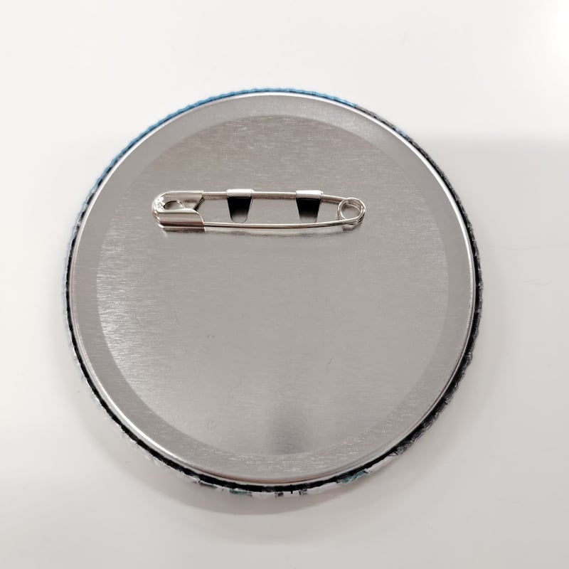 ディアヴォーカリスト シエル 缶バッジ ホロ | K-BOOKS 池袋 2次元