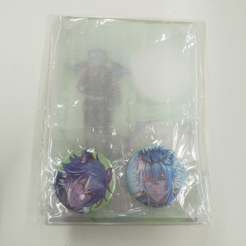 夢王国と眠れる100人の王子様 イラ アクリルスタンド ハート缶バッジ 夢王国と眠れる100人の王子様 イラ アクリルスタンド ハート缶