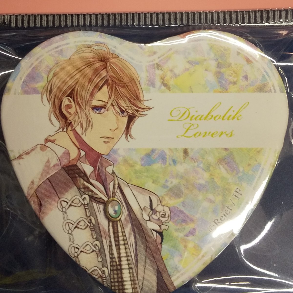 DIABOLIKLOVERS 逆巻シュウ 缶バッジ | K-BOOKS 池袋 2次元グッズ通販