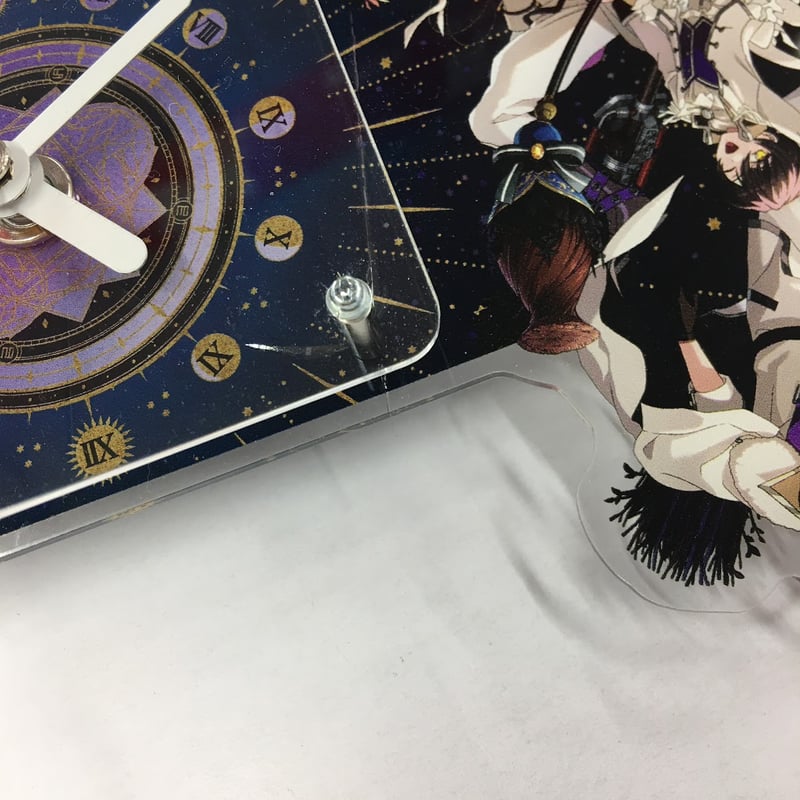 ヒビ割れ・サビ有り】魔法使いの約束 北の国 アクリルクロック | K