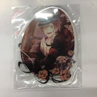 Obey Me! マモン 缶バッジ | K-BOOKS 池袋 2次元グッズ通販