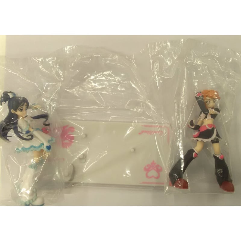 【未開封】 キュアブラック＆キュアホワイト フィギュア ふたりはプリキュア Lucrea1015-02.jpg