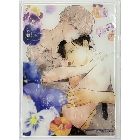 麻生実花 | STORES
