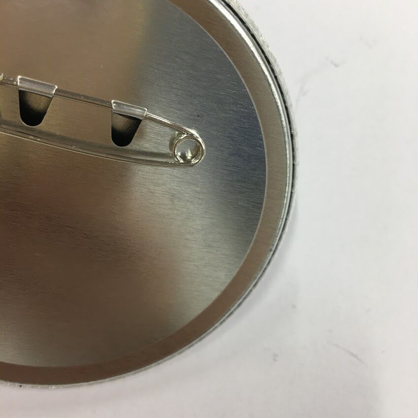 イタミ・裏サビ有】DIABOLIK LOVERS 無神アズサ 缶バッジ | K-BOOKS