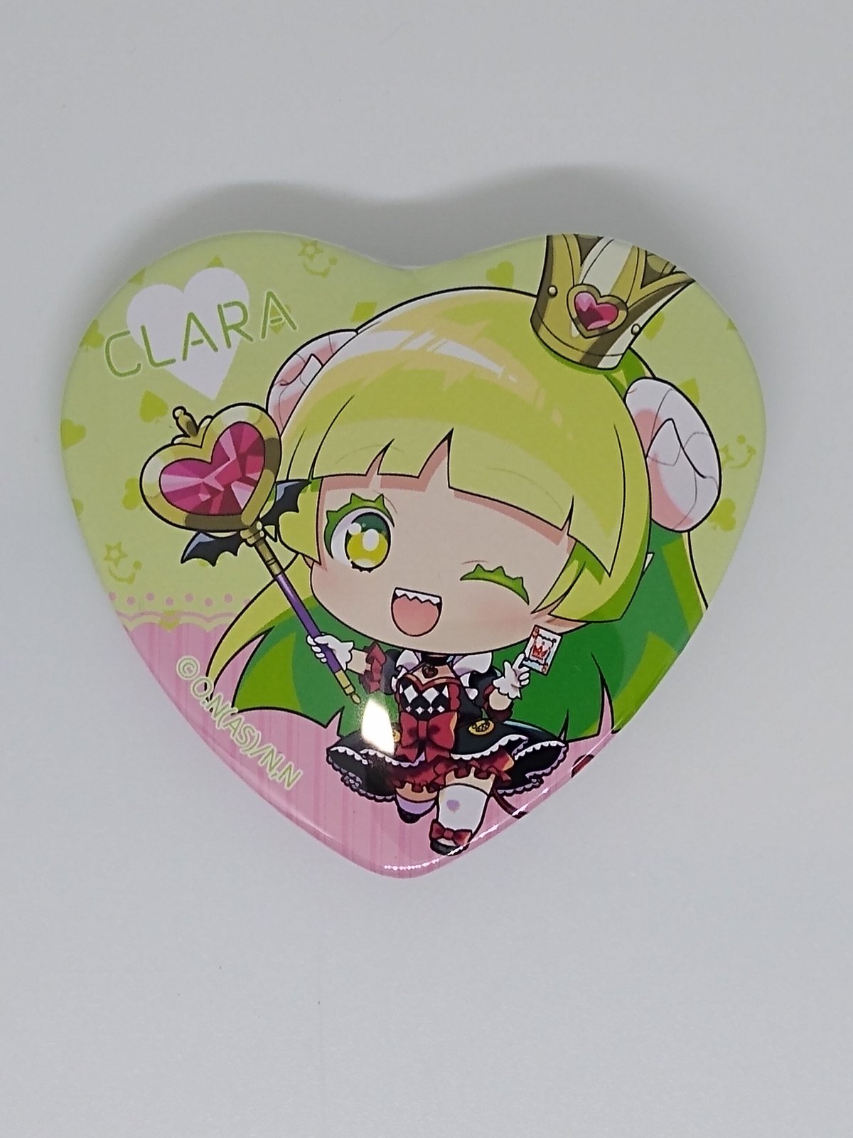 魔入りました!入間くん 魔入間 オペラ トランプ 缶バッジ ハート スクエア缶 魔入りました！入間くん トレーディング スクエア缶バッジTRUMP