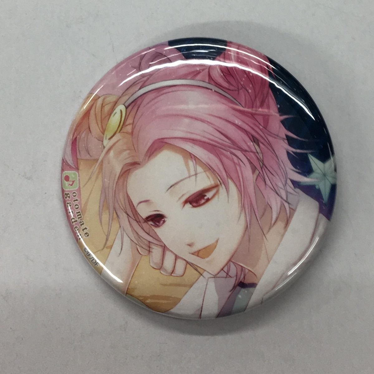 clock zero 10周年 レイン 缶バッジ キズ有・シミ有】CLOCK ZERO レイン 缶バッジ | K-BOOKS 池袋 2次元