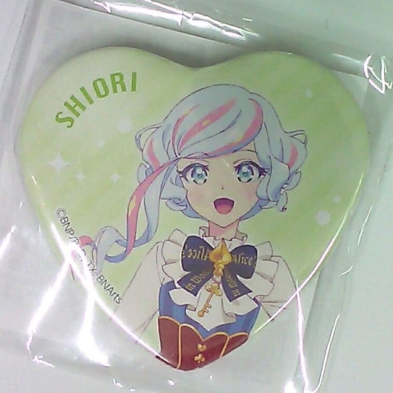アイカツプラネット シオリ ミラーイン☆ガラポン B賞ハート型缶バッジ 