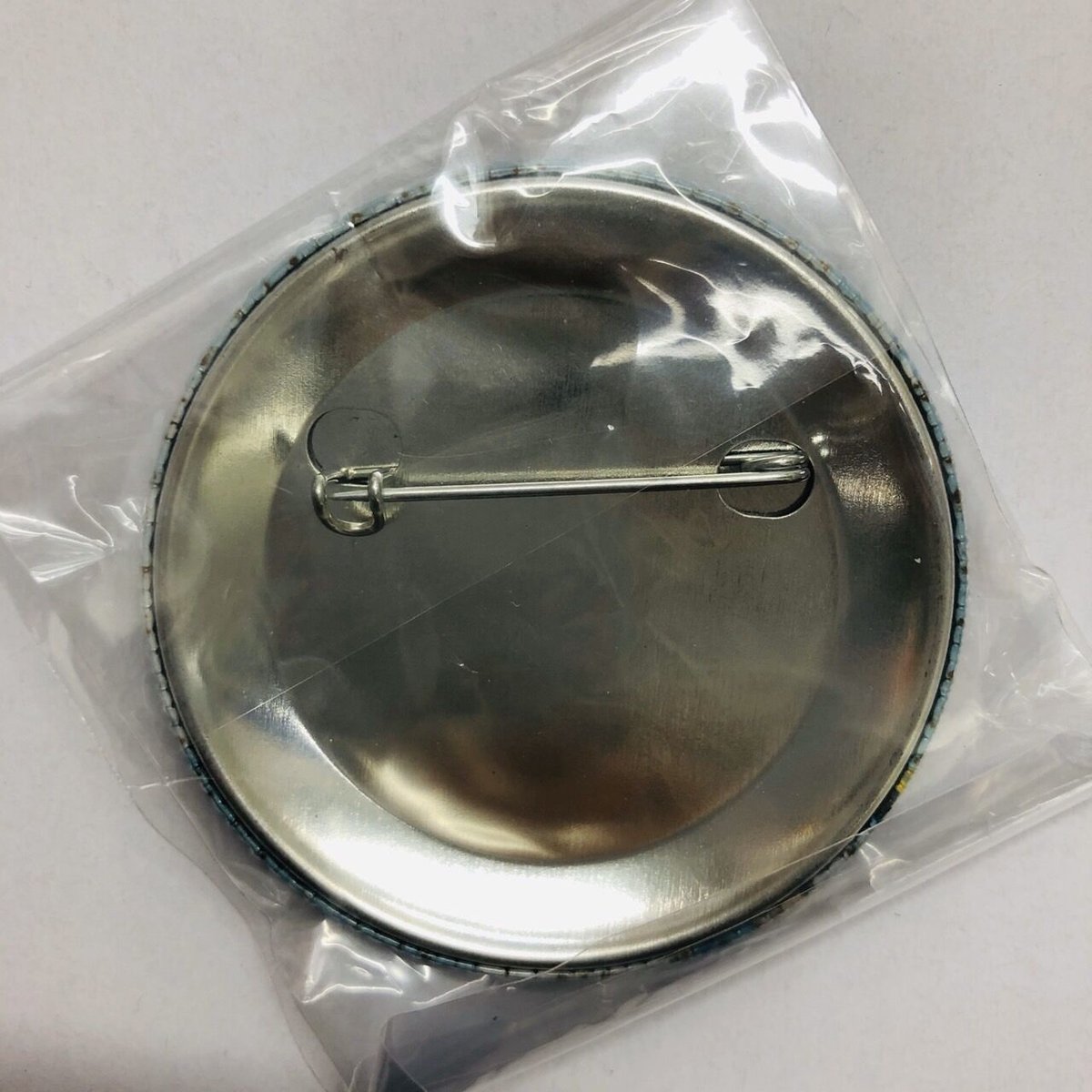 錆浮き有】頭文字D 二宮大輝 二十五周年記念缶バッジ | K-BOOKS 池袋