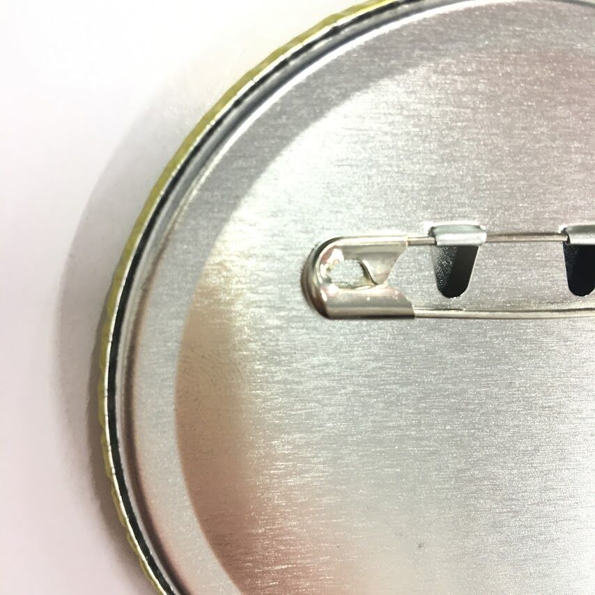 DIABOLIKLOVERS 逆巻シュウ ホロ缶バッジ | K-BOOKS 池袋 2次元グッズ通販