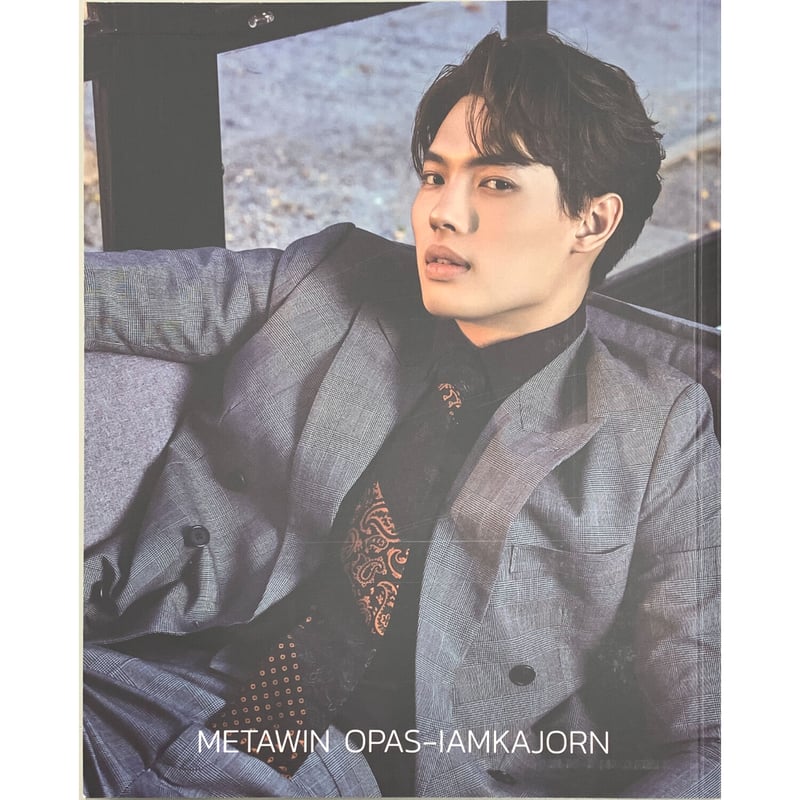 タイBL LIGHT OF WIN 写真集【BLグッズ】 | K-BOOKS 池袋 2次元グッズ通販