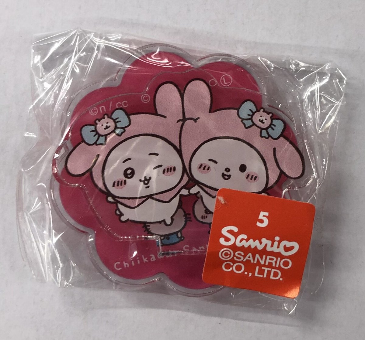 ちいかわ』ちいかわ×サンリオキャラクターズ アクリルスタンド