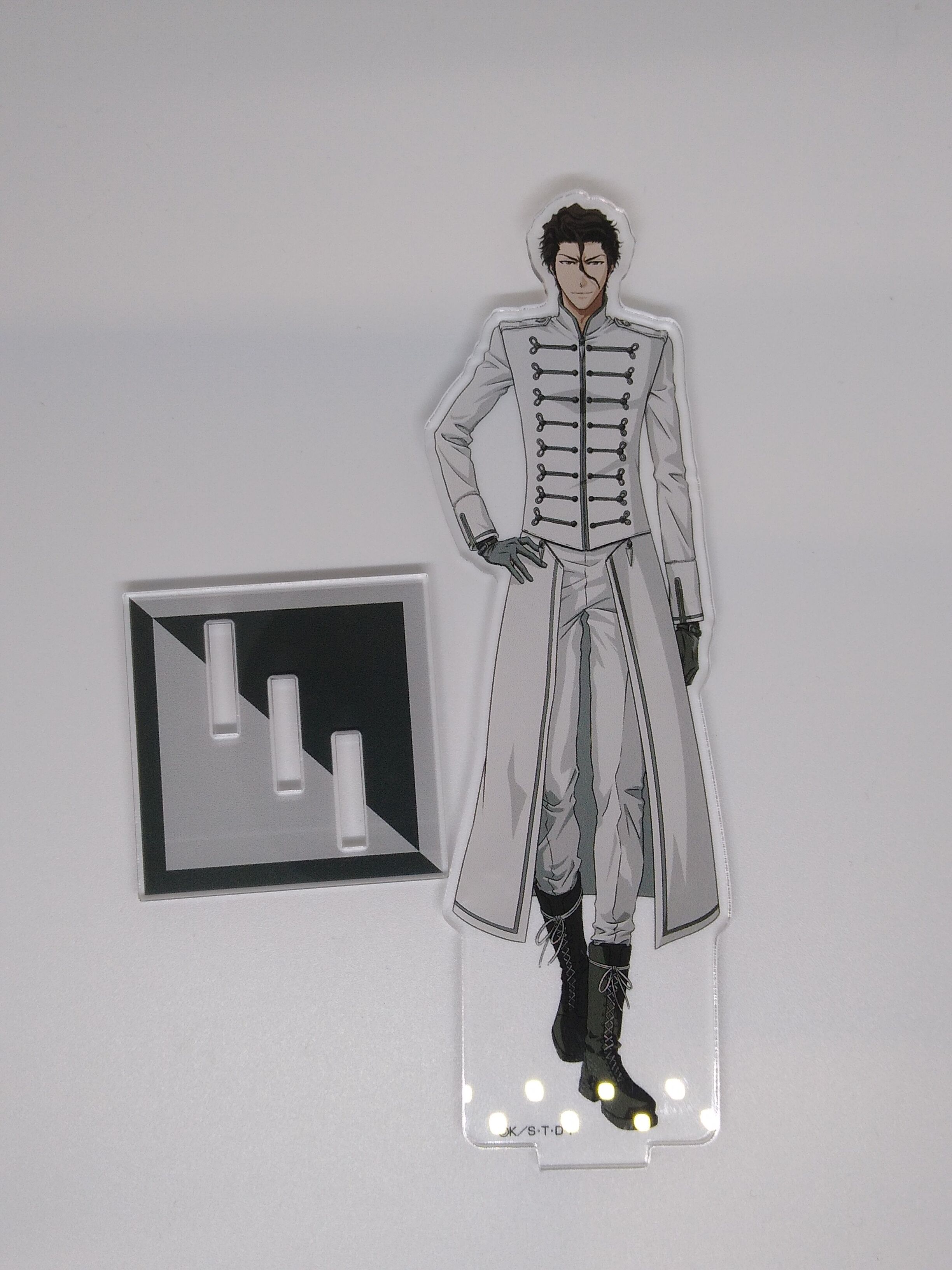 BLEACH ブリーチ　コラボカフェ本舗　アクスタ　アクキー　藍染惣右介　藍染 original