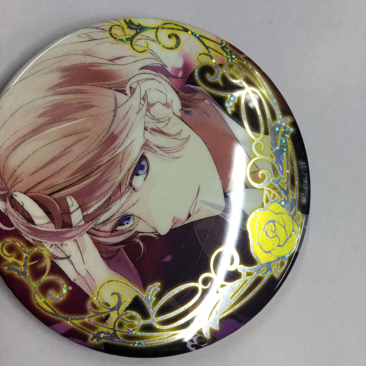 希少品　DIABOLIK LOVERS 逆巻シュウ　ホロ　缶バッジ イタミ・裏サビ有】DIABOLIK LOVERS 逆巻シュウ 缶バッジ ホロ
