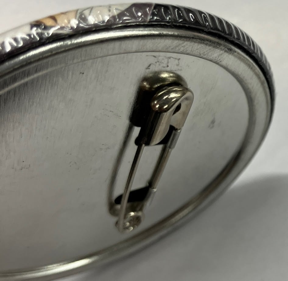 イタミ有・裏サビ有】BUSTAFELLOWS リンボ 缶バッジ | K-BOOKS