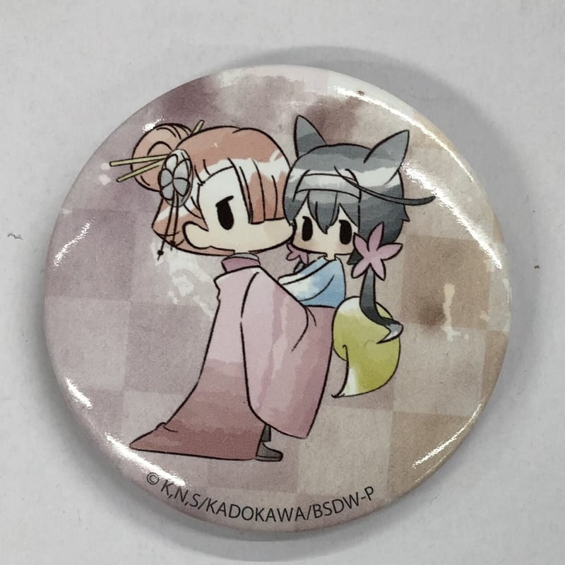 文豪ストレイドッグス わん！』レトロちっく缶バッジ すもっくきつね