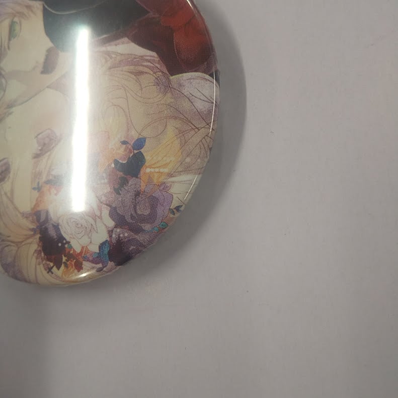 イタミ有・裏サビ有】DIABOLIK LOVERS 逆巻アヤト 小森ユイ 缶バッジ